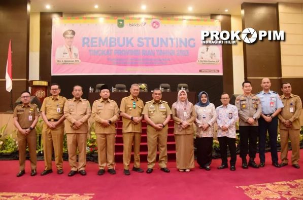 Ketua TPPS Inhil H.Syamsuddin Uti Ikuti Rembuk Stunting Provinsi Riau TH 2023, Lakukan Penandatanganan Komitmen Bersama Penurunan Stunting