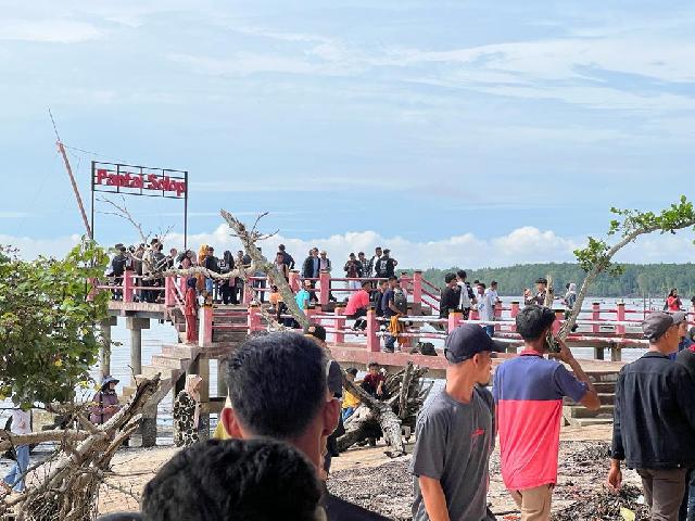 Pantai Solop, Rekomendasi Liburan yang Cari Suasana Pantai dan Hutan Mangrove