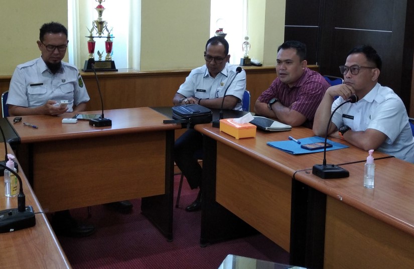 Kadis DPMPTSP Buka Persiapan Temu Bisnis Dalam Rangka Hari Pers Nasional Tingkat Provinsi Riau Tahun 2023