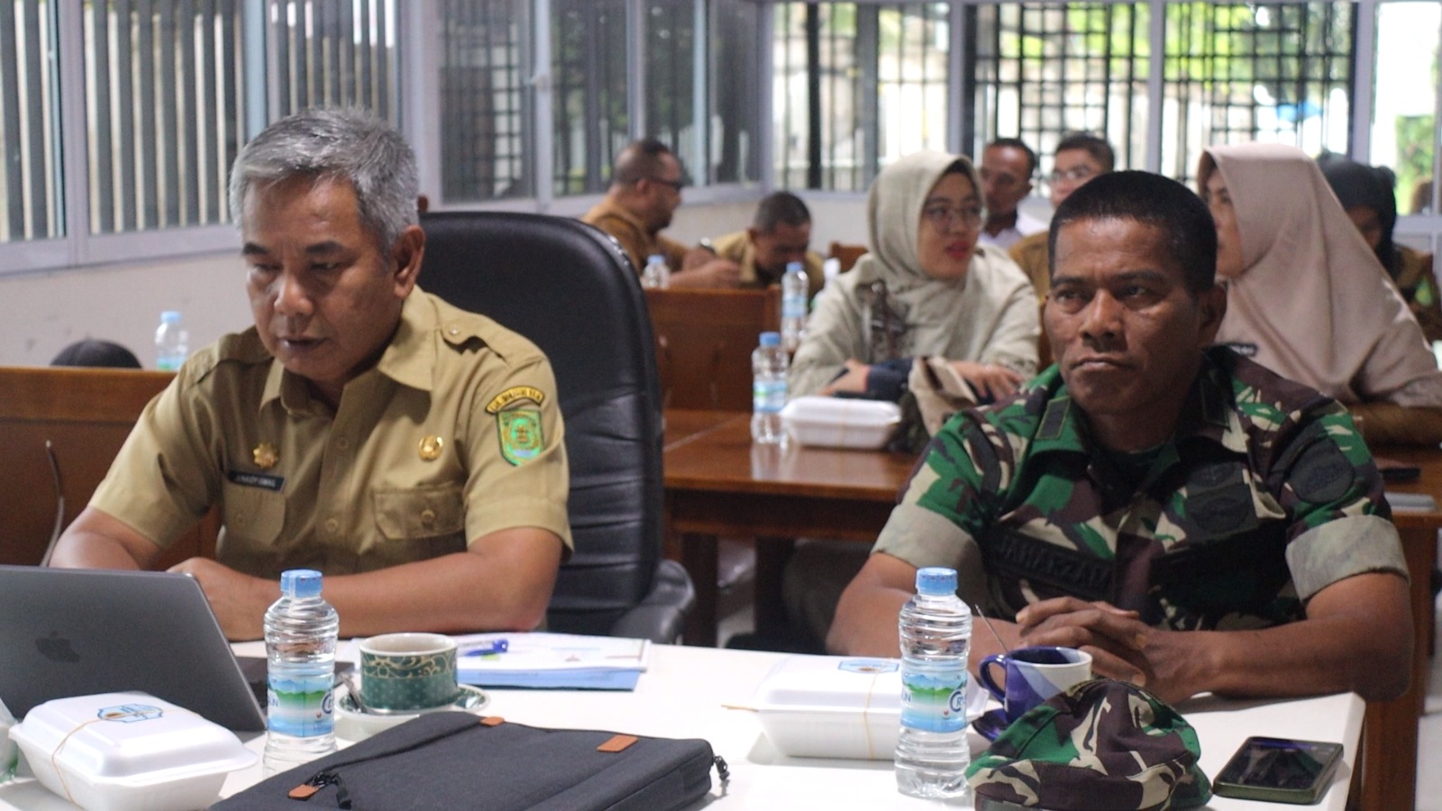 Penjabat Bupati Inhil dan TPID Inhil Ikuti Rakoor Pengendalian Inflasi Daerah Tahun 2024
