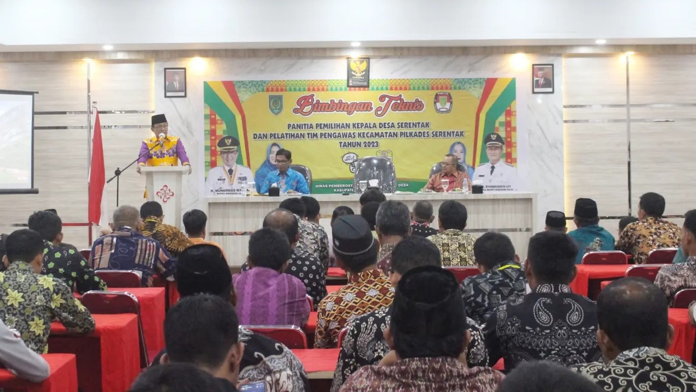Jelang Pilkades Serentak Tahun 2023, Bupati Inhil   Buka Bimtek Panitia Pemilihan Pilkades dan Pelatihan Tim Pengawas Kecamatan