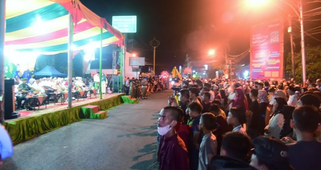 Bupati didampingi Wabup lepas 78 Peserta Pawai Takbir Sambut Hari Raya Idul Fitri 1444 H